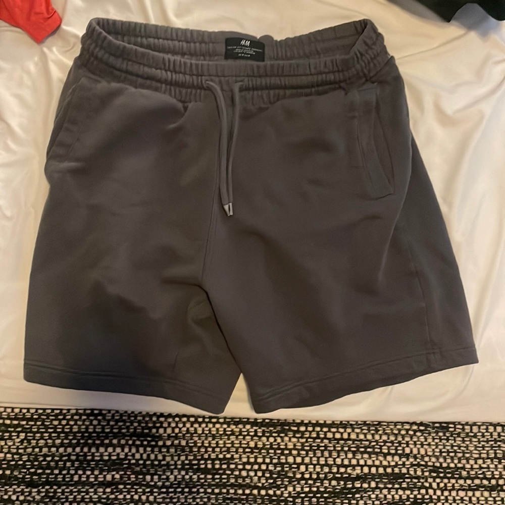 H&M sweat short
